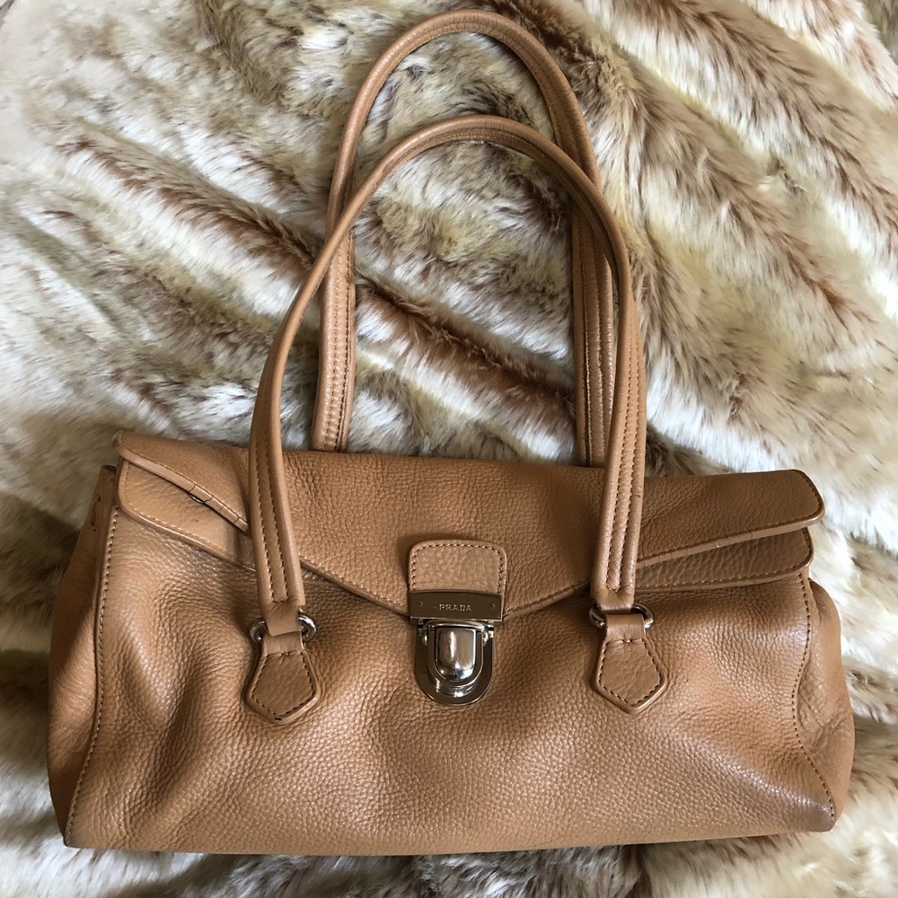 🐃Prada Buffalo Easy Satchel 🐃